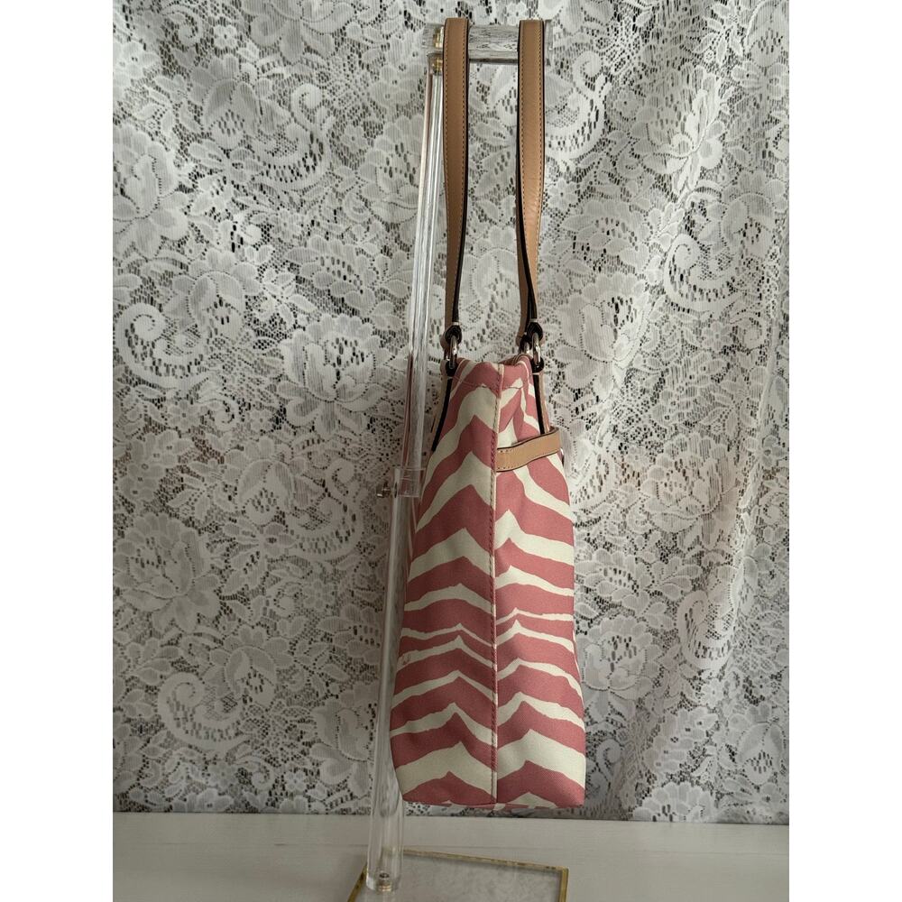 Coach Zebra Print Signature Stripe Tote F23283 Pink White EUC - Picture 3 of 13